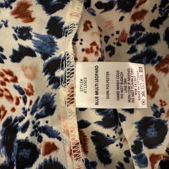 ASTR The Label Blue Multi Leopard Belle Ruffle Sleeve Blouse Women’s Medium - Picture 14 of 15